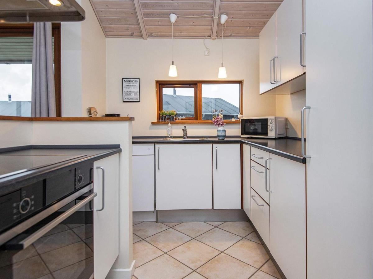 Three-Bedroom Holiday Home In Ulfborg 4 Thorsminde Esterno foto